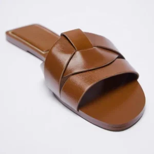 Sandales d'été pour femmes  à semelle plate