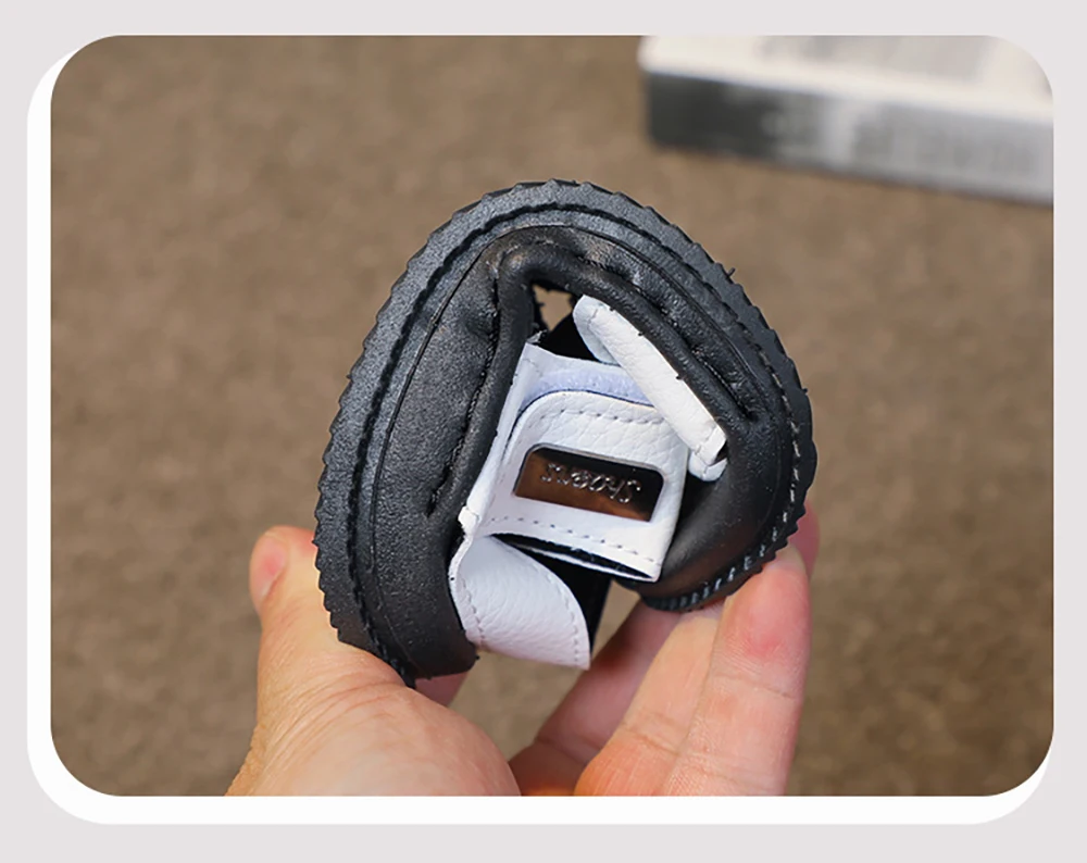 Sandales d'été en similicuir, ergonomiques et semelle souple et antidérapantes pour enfants. – Image 3
