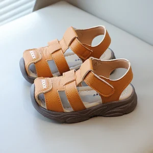 Sandales vintage en cuir synthétique, à semelle souple et antidérapant pour garçon.