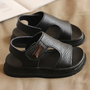 Sandales d'été en similicuir, ergonomiques et semelle souple et  antidérapantes pour enfants.