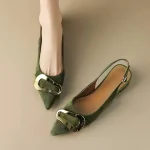 Chaussures pour femmes en suède à bout pointu, à bride arrière, mules de créateur