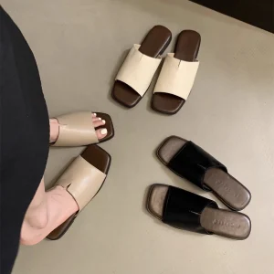Sandales coulissantes minimalistes et élégantes à bride unique pour femme