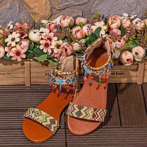 Sandales plates bohèmes romaines de style ethnique, faites à la main avec des perles