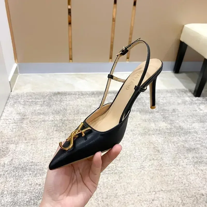 Sandales d’été élégantes à talons aiguilles avec boucle métallique. – Image 3